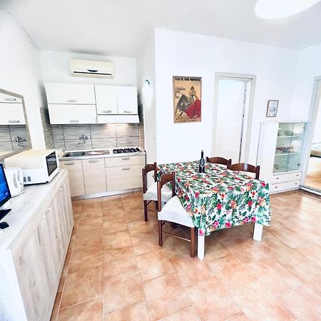Villa Rosa Valledoria  Extérieur photo