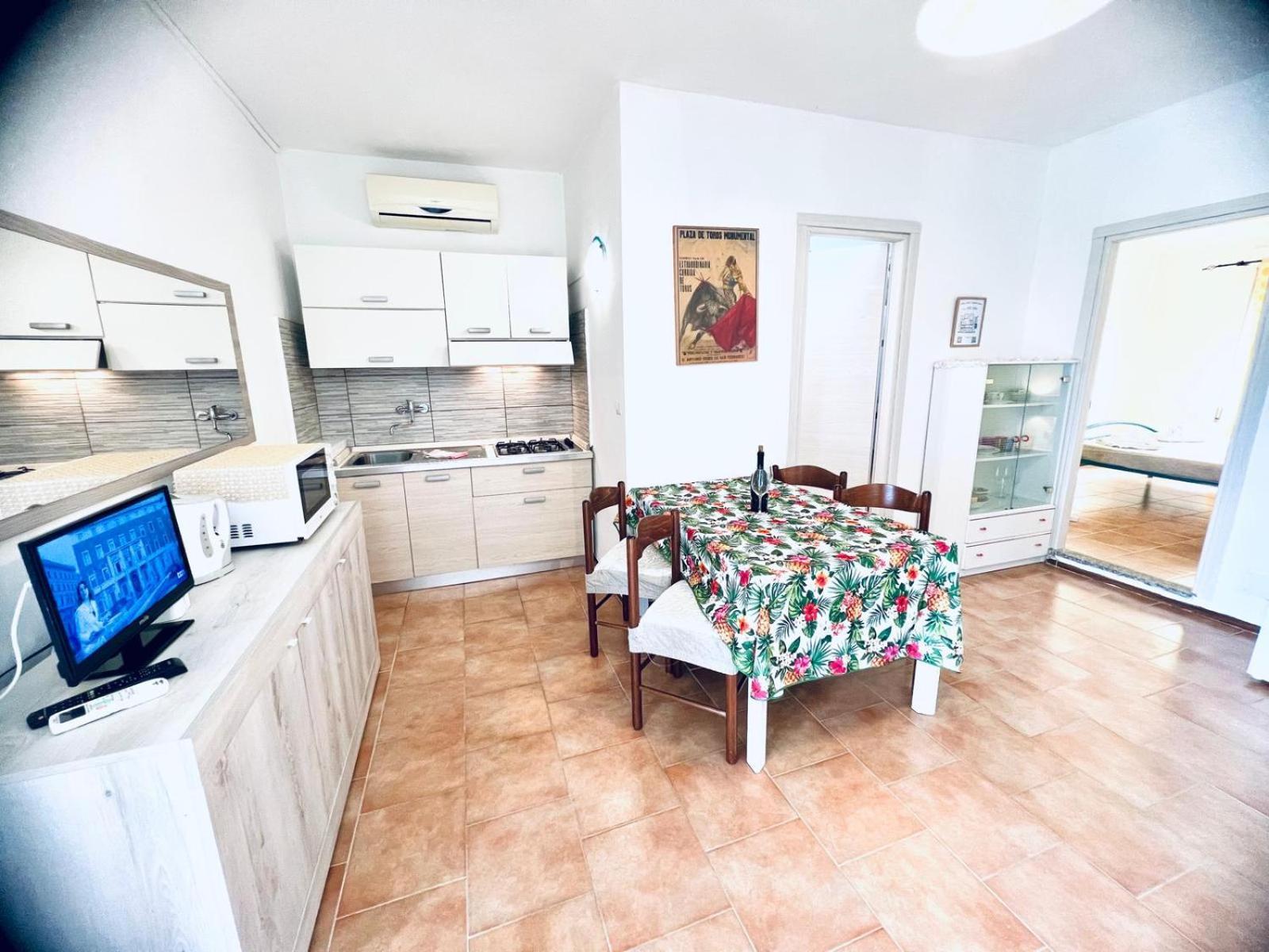 Villa Rosa Valledoria  Extérieur photo