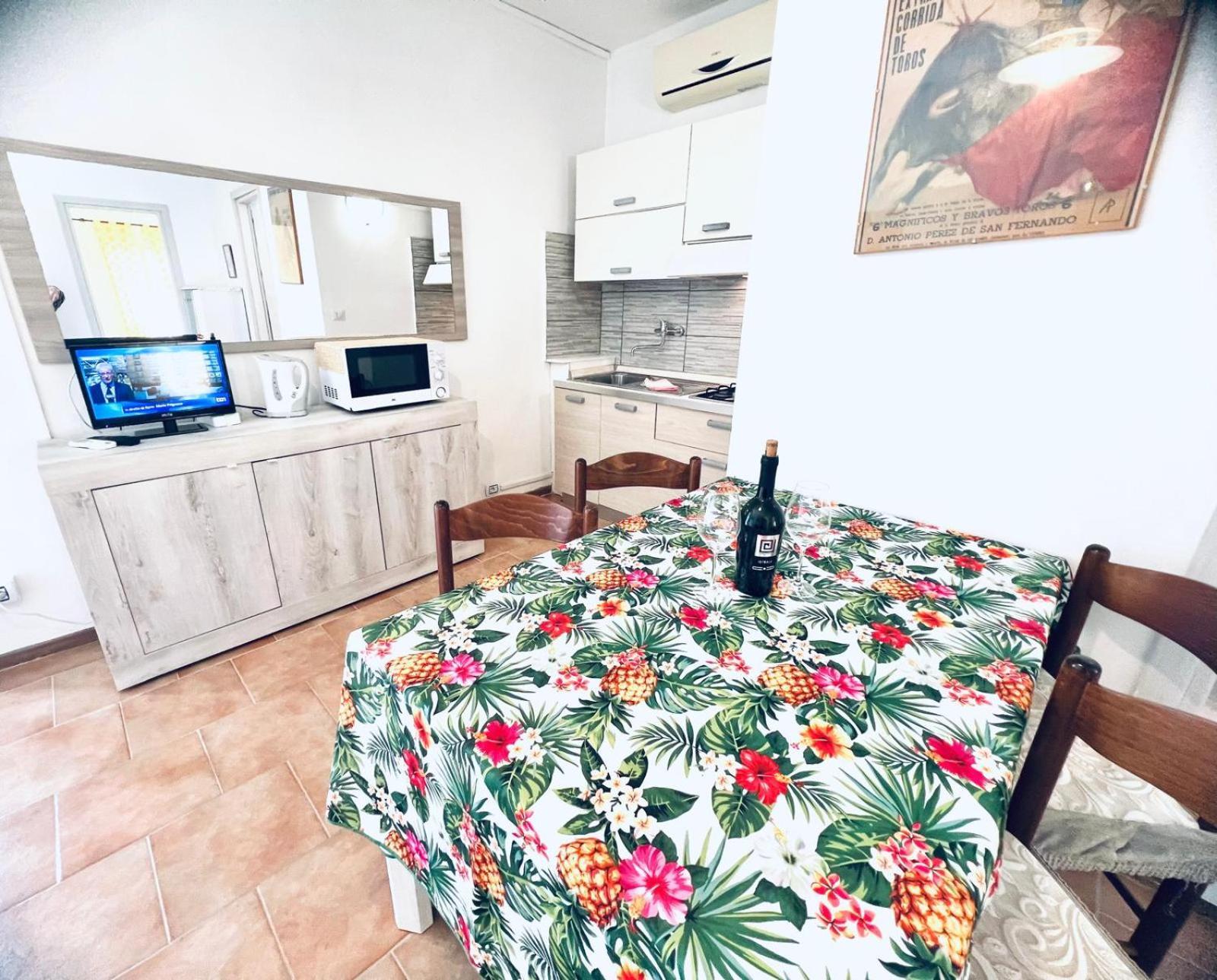 Villa Rosa Valledoria  Extérieur photo