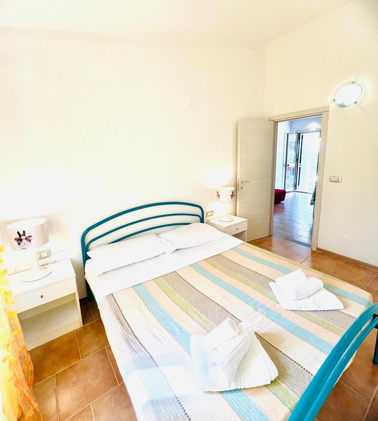 Villa Rosa Valledoria  Extérieur photo